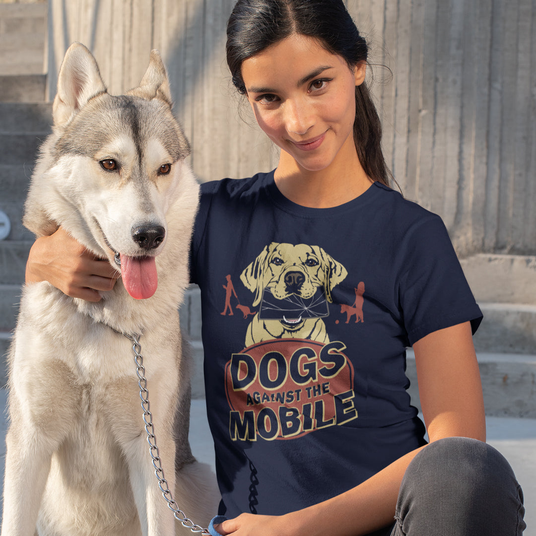 Girl with husky dog, wearing a French navy t shirt. This anti mobile phone abuse t shirt is for dog lovers. Walking the dog used to mean quality time with man's best friend but now it seems to be another excuses to stare vacantly at a mobile phone. No dog is a friend of the mobile phone, support your pooch ! Made from 100% organic ring-spun cotton, these dog lovers t shirts are unisex, high quality, super comfy, and best of all, eco-friendly.